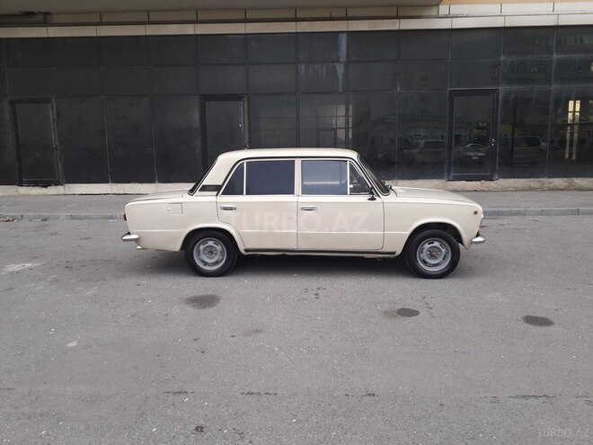 LADA (VAZ) 21011 1983, 335,000 km - 1.5 l - Bakı