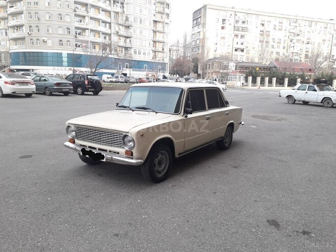 LADA (VAZ) 21011 1983, 335,000 km - 1.5 l - Bakı