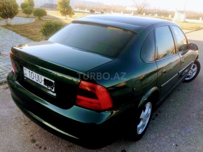 Opel Vectra 1999, 400,000 km - 2.0 l - Xaçmaz