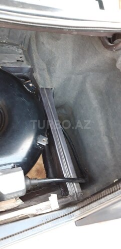 Mercedes E 220 1993, 505,324 km - 2.2 l - Şirvan