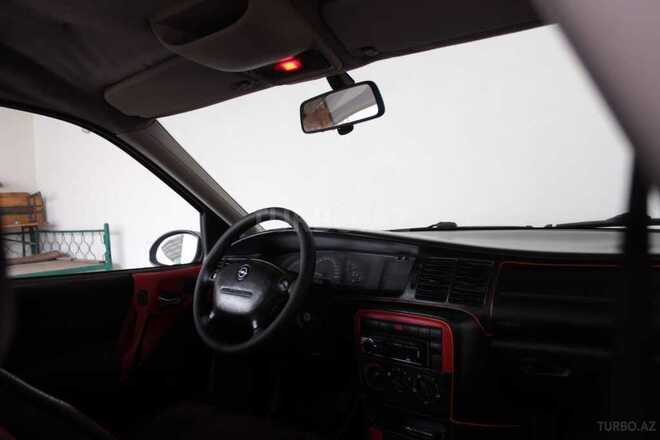 Opel Vectra 1999, 4,010,000 km - 2.0 l - Xaçmaz