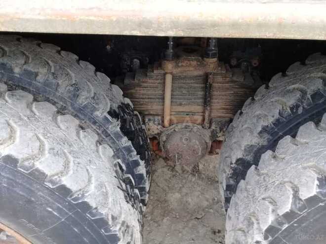 KamAz 55111 1989, 200,000 km - 0.1 л - Salyan