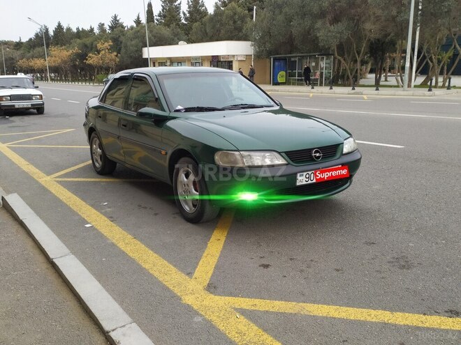 Opel Vectra 1997, 352,417 km - 1.8 l - Bakı