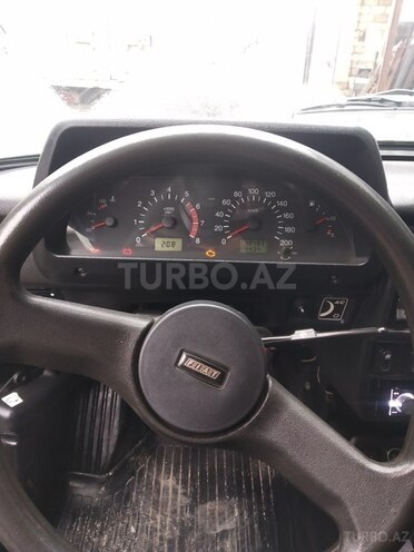 LADA (VAZ) Niva 2015, 48,000 km - 1.7 l - Quba