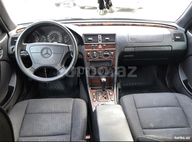 Mercedes C 240 1999, 264,000 km - 2.4 l - Bakı