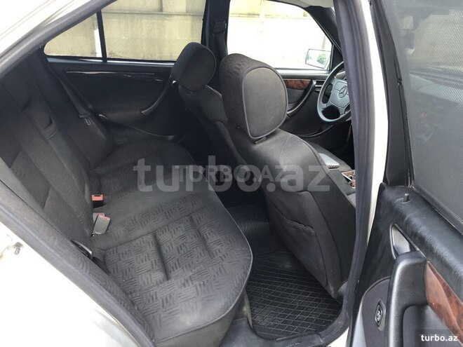 Mercedes C 240 1999, 264,000 km - 2.4 l - Bakı