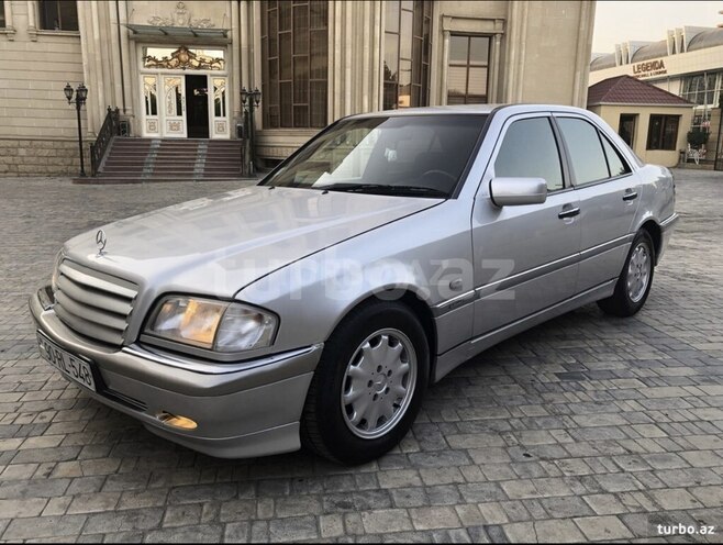 Mercedes C 240 1999, 264,000 km - 2.4 l - Bakı