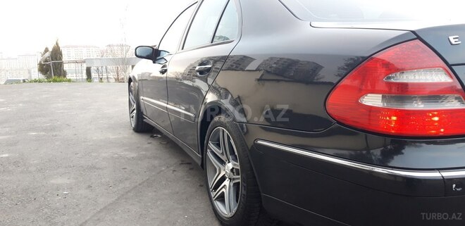 Mercedes E 350 2004, 184,889 km - 3.5 l - Bakı