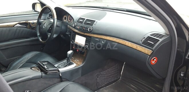 Mercedes E 350 2004, 184,889 km - 3.5 l - Bakı