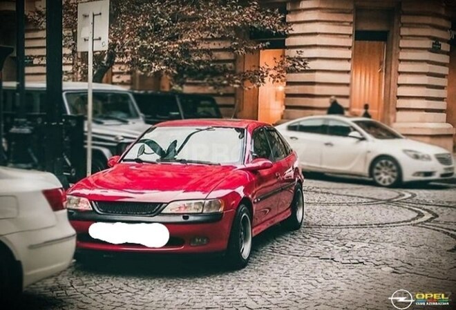 Opel Vectra 1997, 150,000 km - 2.0 l - Bakı