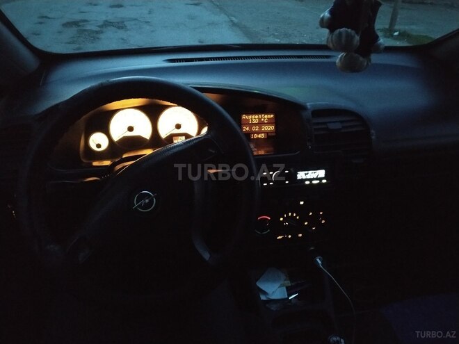 Opel Zafira 1999, 420,000 km - 1.8 l - Sumqayıt