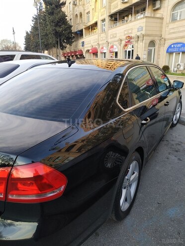 Volkswagen Passat 2012, 200,000 km - 2.5 l - Bakı