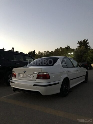 BMW 525 2002, 300,000 km - 2.5 l - Bakı