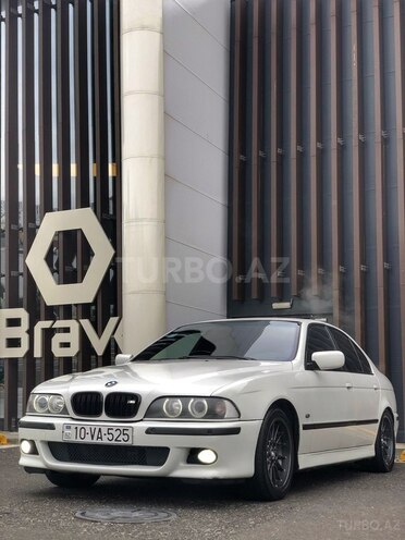 BMW 525 2002, 300,000 km - 2.5 l - Bakı