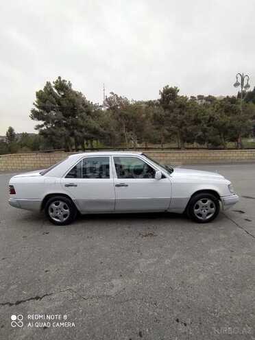 Mercedes E 220 1993, 488,000 km - 2.2 л - Bakı