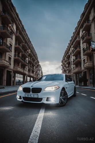 BMW 528 2012, 125,000 km - 2.0 л - Bakı