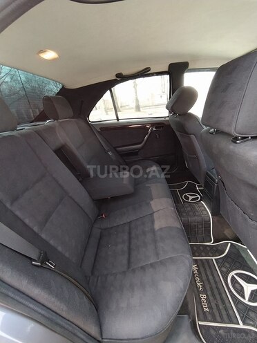 Mercedes C 180 1996, 327,000 km - 1.8 л - Yevlax