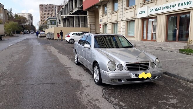 Mercedes E 270 2000, 324,000 km - 2.7 l - Bakı