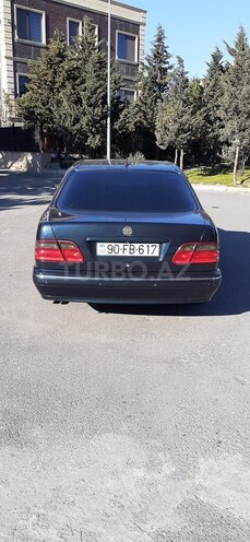 Mercedes E 280 2000, 227,669 km - 2.8 l - Bakı