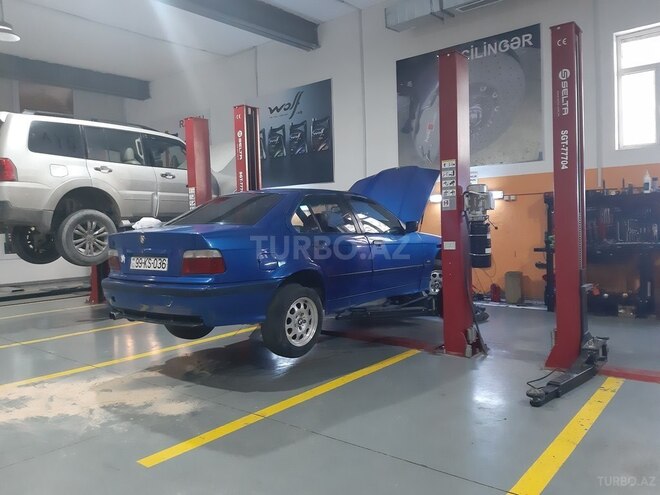 BMW 320 1993, 250,000 km - 2.5 l - Bakı