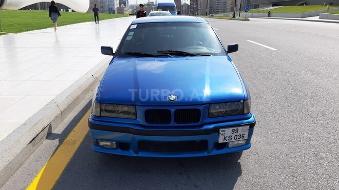 BMW 320 1993, 250,000 km - 2.5 l - Bakı