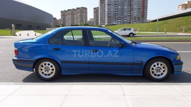 BMW 320 1993, 250,000 km - 2.5 l - Bakı