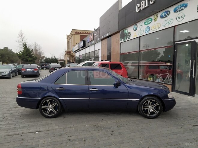 Mercedes C 200 1995, 297,000 km - 2.0 л - Sumqayıt