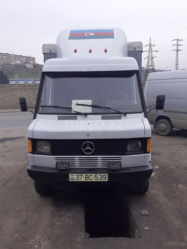 Mercedes 410 D 1992, 842,000 km - 2.0 l - Bakı
