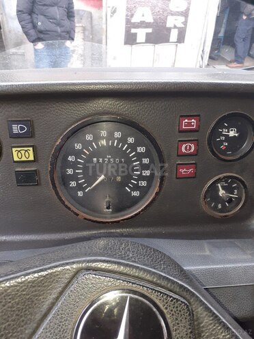 Mercedes 410 D 1992, 842,000 km - 2.0 l - Bakı