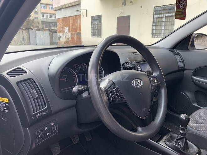 Hyundai i30 2008, 157,000 km - 1.6 l - Bakı