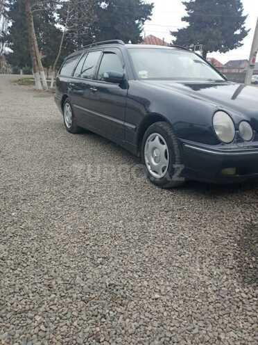 Mercedes E 220 1999, 320,000 km - 2.2 l - Lənkəran