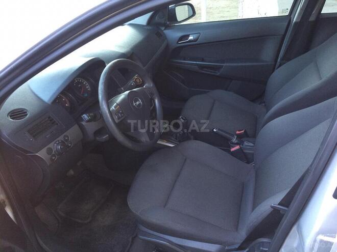 Opel Astra 2006, 215,600 km - 1.3 l - Bakı