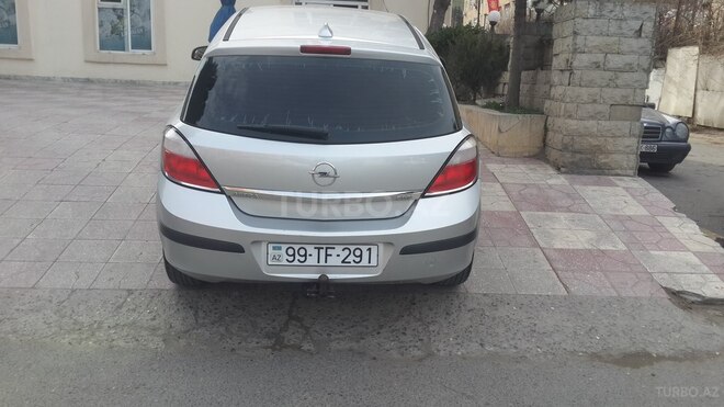 Opel Astra 2006, 215,600 km - 1.3 l - Bakı