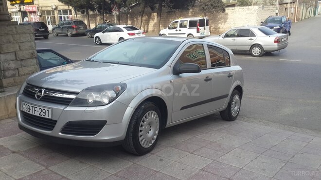 Opel Astra 2006, 215,600 km - 1.3 l - Bakı
