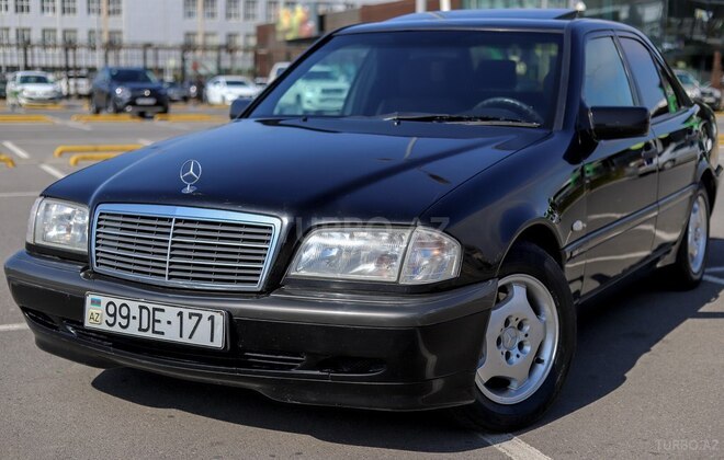Mercedes C 200 1999, 208,000 km - 0.2 л - Bakı