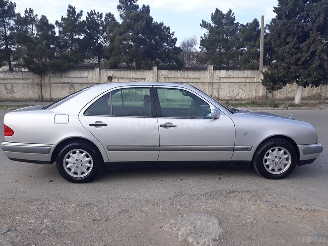 Mercedes E 230 1996, 350,012 km - 2.3 л - Sumqayıt