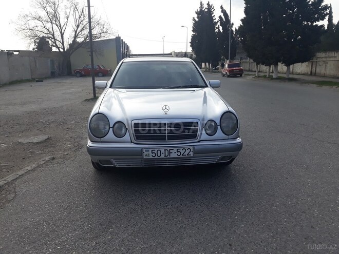 Mercedes E 230 1996, 350,012 km - 2.3 л - Sumqayıt