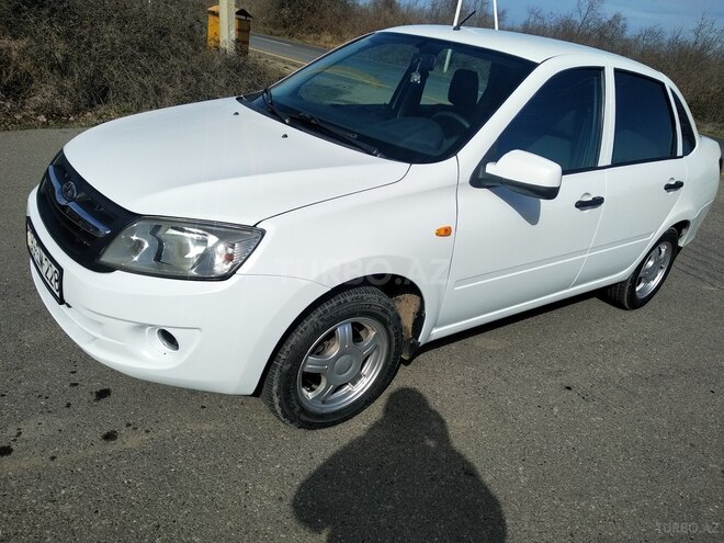 LADA (VAZ) Granta 2013, 152,073 km - 1.6 л - Xudat