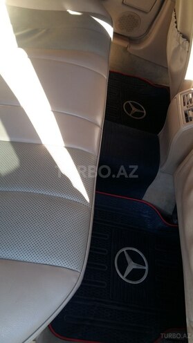Mercedes E 300 2001, 220,000 km - 2.0 l - Bakı