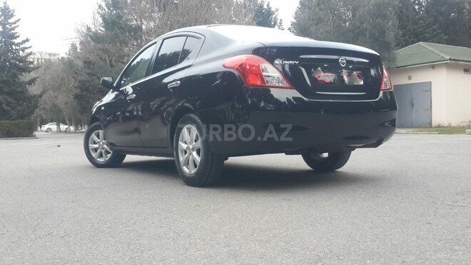 Nissan Sunny 2012, 174,000 km - 1.5 l - Bakı