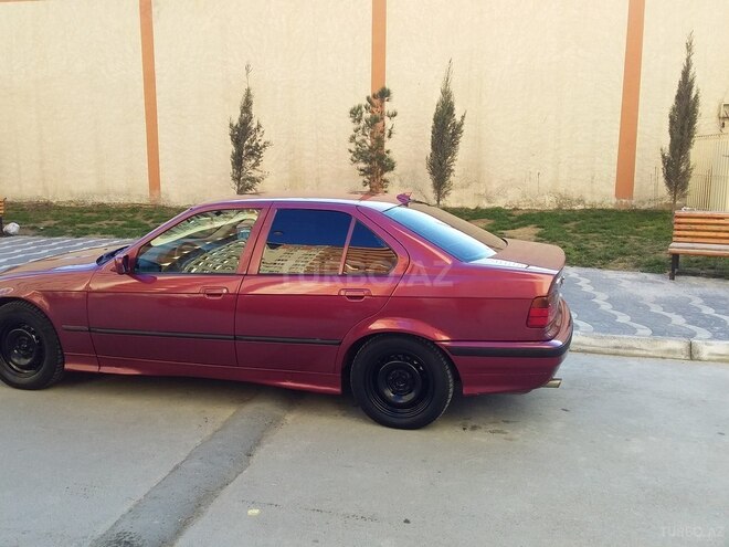 BMW 318 1992, 3,900 km - 2.0 l - Bakı