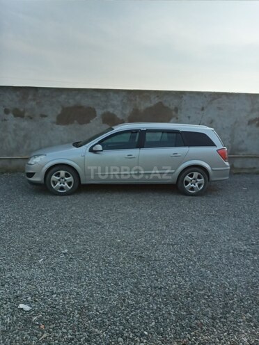 Opel Astra 2007, 170,000 km - 1.8 л - Bakı