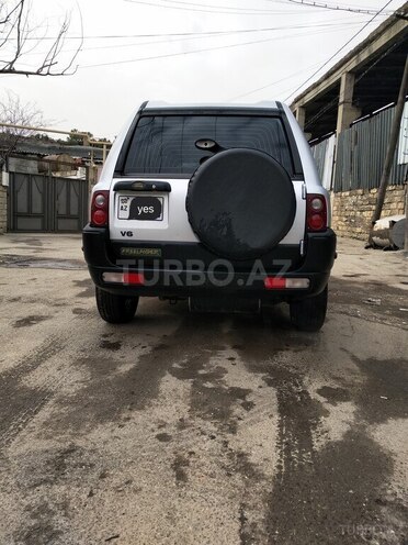Land Rover Freelander 2002, 1,112,552 km - 2.5 l - Bakı