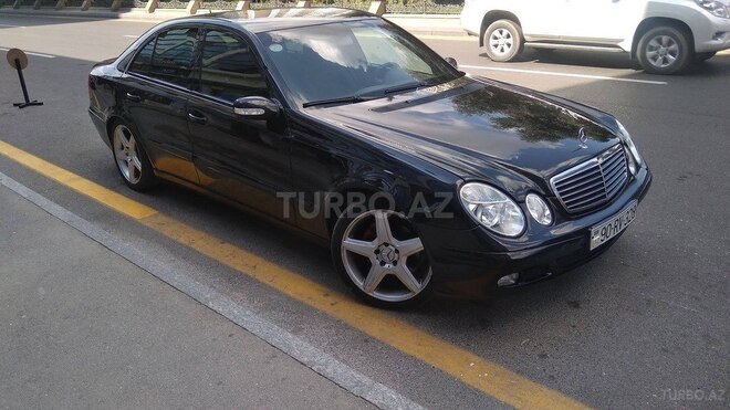 Mercedes E 220 2002, 294,200 km - 2.2 л - Şəki
