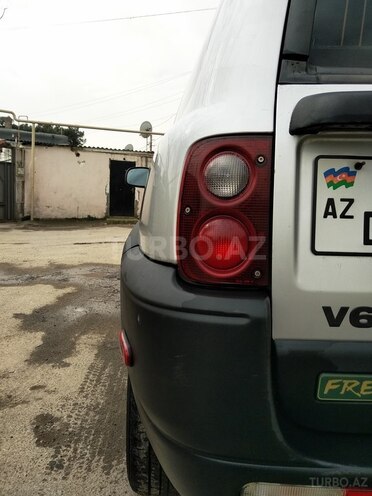 Land Rover Freelander 2002, 1,112,552 km - 2.5 l - Bakı