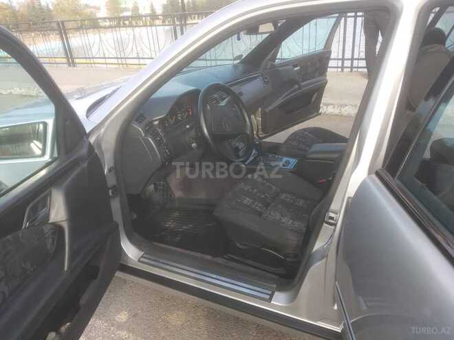 Mercedes E 230 1997, 190,000 km - 2.3 л - Bakı