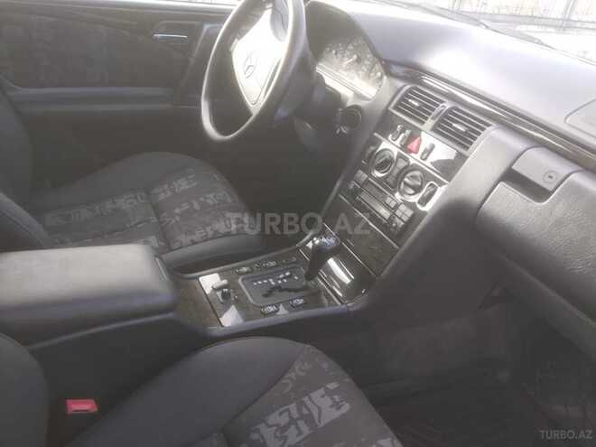 Mercedes E 230 1997, 190,000 km - 2.3 л - Bakı