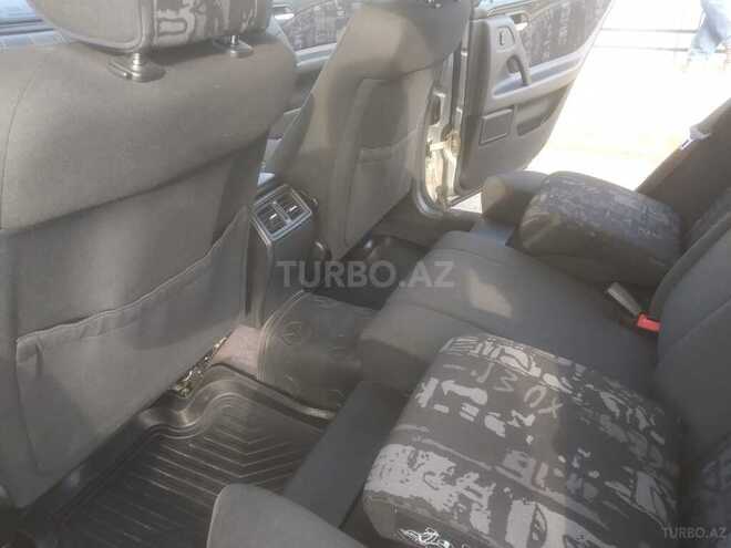 Mercedes E 230 1997, 190,000 km - 2.3 л - Bakı