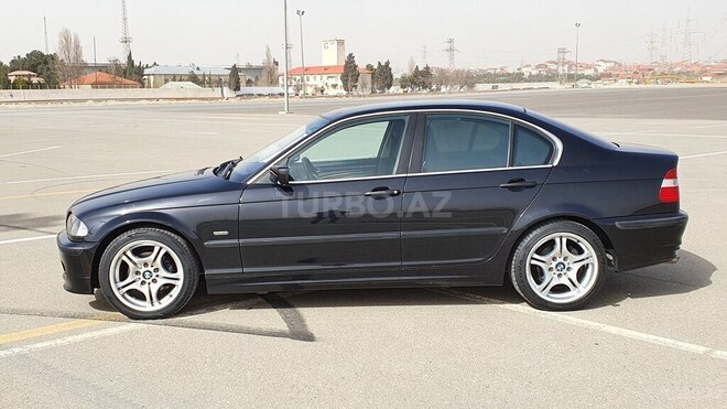 BMW 320 2001, 213,300 km - 2.2 l - Bakı