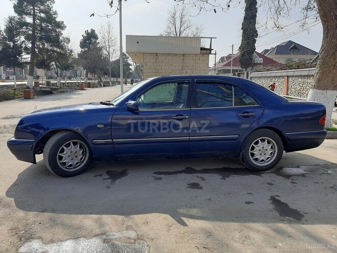 Mercedes E 230 1996, 445,344 km - 2.3 l - Bakı